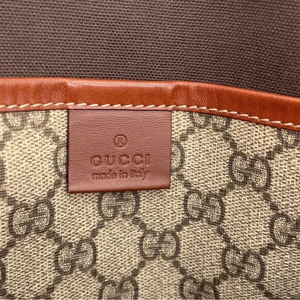 Gucci Beige and Brown Signature Tote - Picture 5 of 16